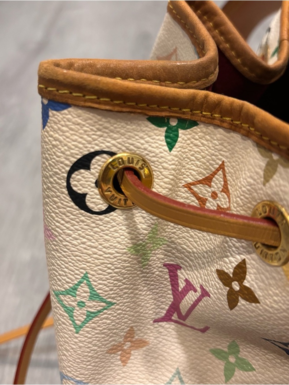 Louis Vuitton x Takashi Murakami White Multicolore Canvas Petit Noé - Picture 7 of 16